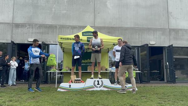 Podium under the KwadrO Ninove tent.