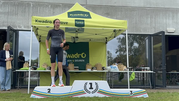Podium under the KwadrO Ninove tent.