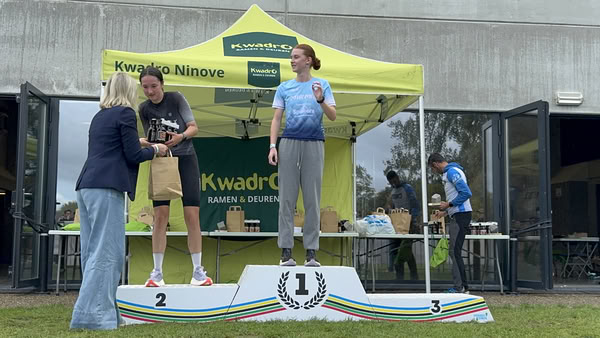 Podium under the KwadrO Ninove tent.