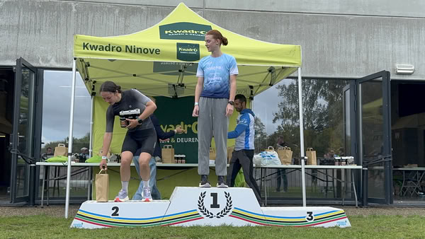 Podium under the KwadrO Ninove tent.