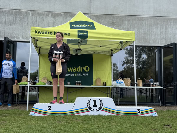 Podium under the KwadrO Ninove tent.