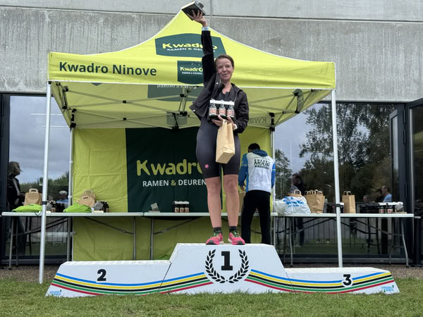 Podium under the KwadrO Ninove tent.