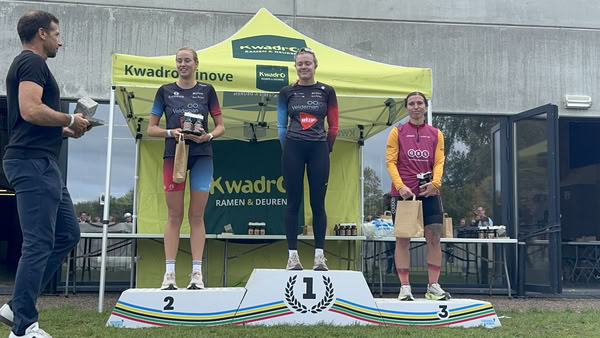 Podium under the KwadrO Ninove tent.