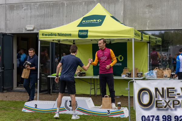 Podium under the KwadrO Ninove tent.