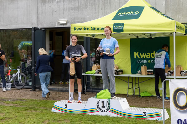 Podium under the KwadrO Ninove tent.